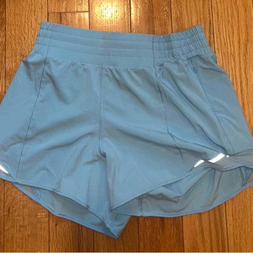 Lululemon Hottie Hot High Rise Shorts 4”